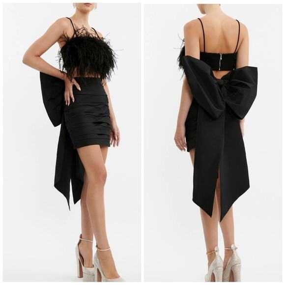 Rebecca Vallance Homecoming Black Bow Embellished Mini Skirt Size 10 US / 14 AUS - Picture 1 of 7
